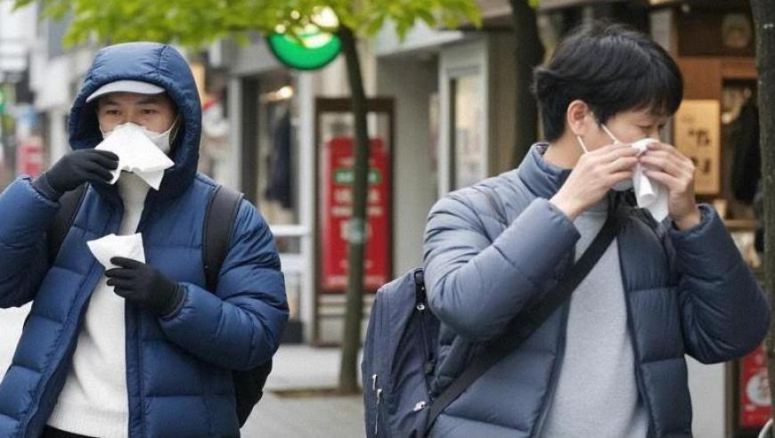 飞机滑行乘客非要上厕所并辱骂砸门,管家婆一句话赢大钱图 全年,多元化方案执行策略_手游版V9.59